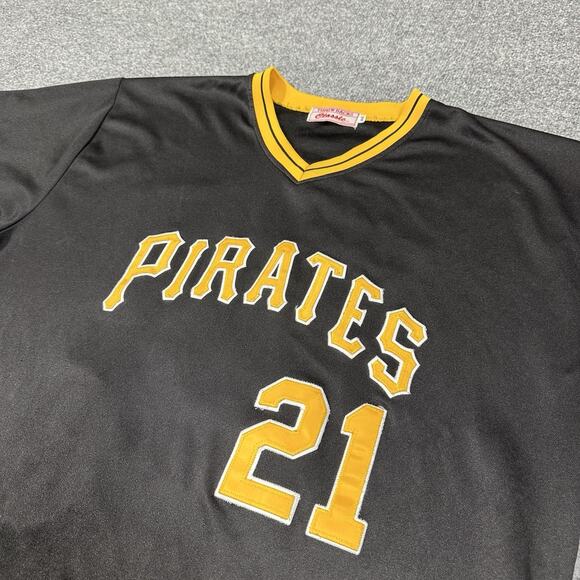 Roberto Clemente Pittsburgh Pirates Throwbacks Classic Black Jersey SIZE 60 - Picture 2 of 6